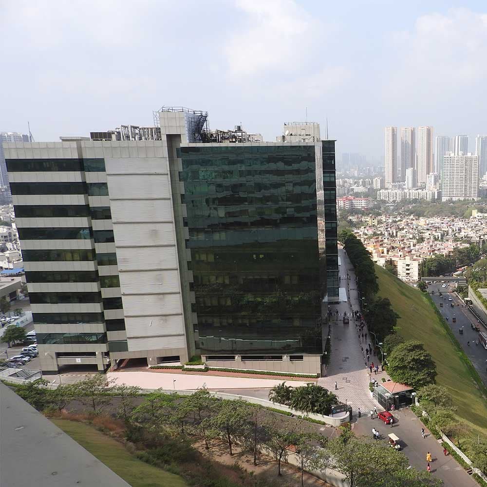 infinity it park building malad east