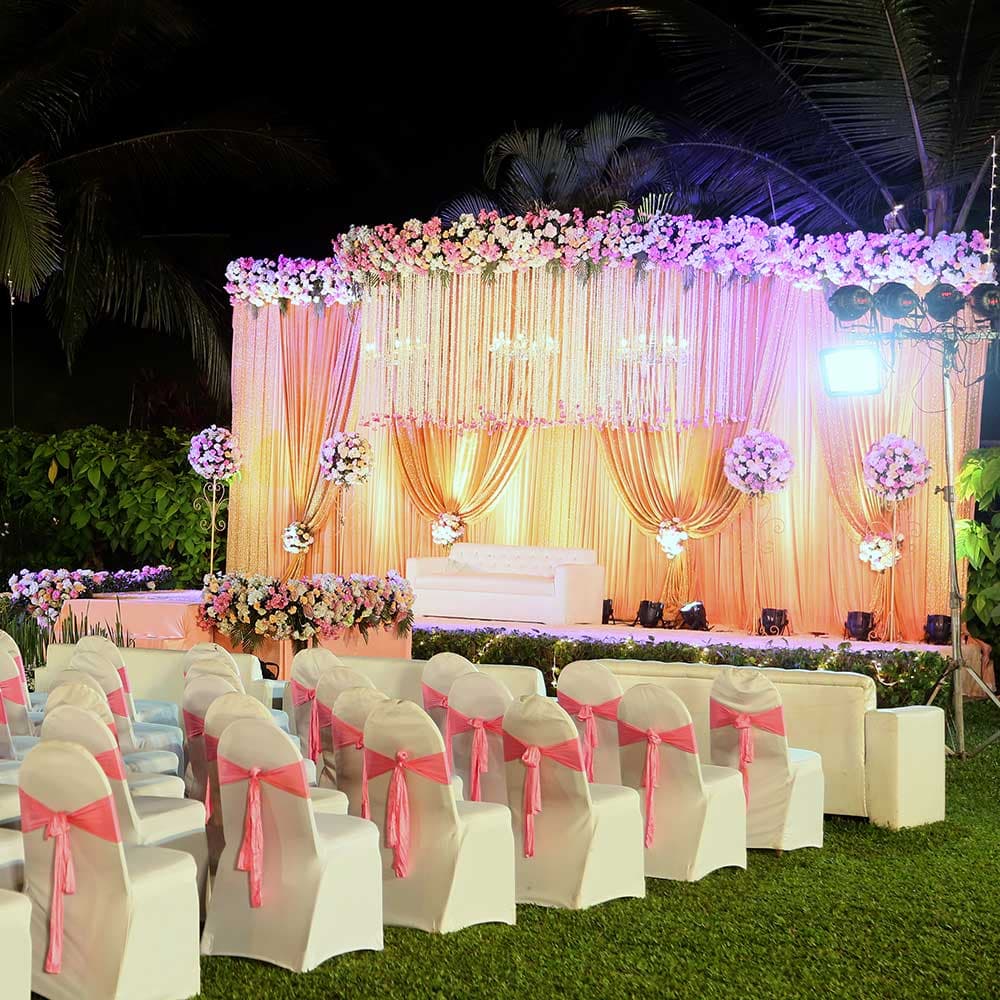 The Retreat Hotel & Convention Centre wedding mandap