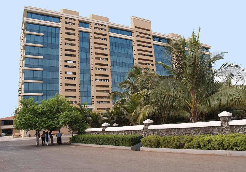 raheja plaza, ghatkopar east