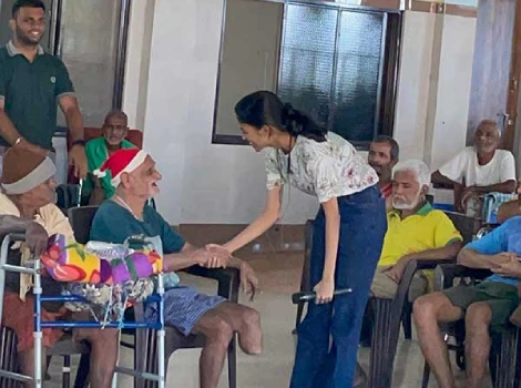 JOY OF GIVING 3